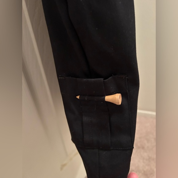 Bette & Court Woman's Golf Shorts, size 12 black - Picture 5 of 5